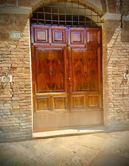 Dimora Con Finestra Sui Tetti Di Siena Appartement Buitenkant foto